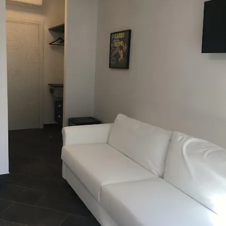 Casa de hóspedes Le Divine Di Via Olivieri - Reception Via Xxv Aprile 5