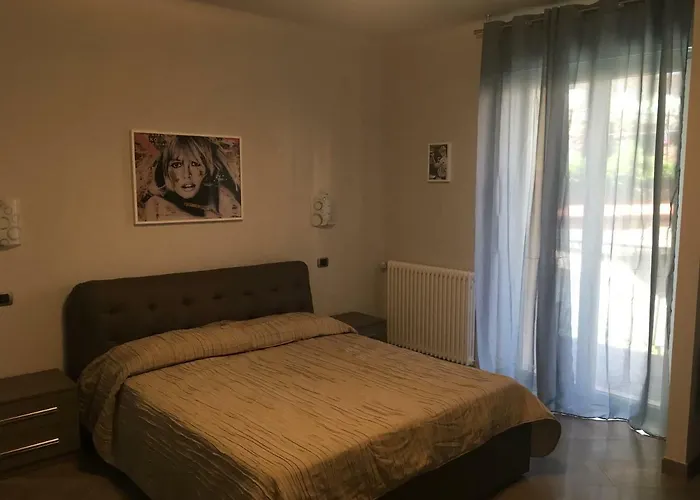 Le Divine Di Via Olivieri - Reception Via Xxv Aprile 5